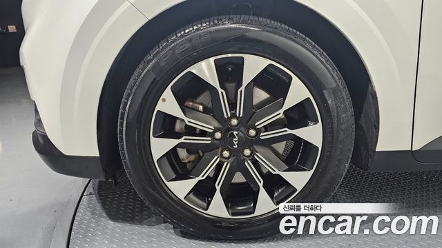 Kia Carnival 2021 thumb 6