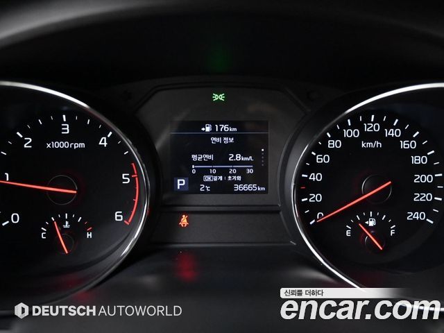 Kia Carnival 2019 thumb 8