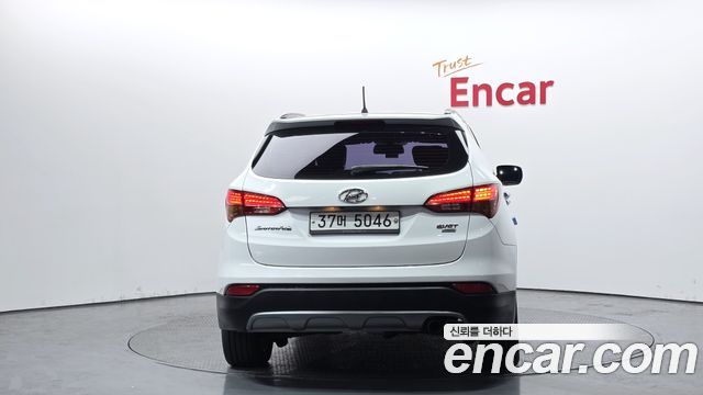 Hyundai Santa Fe 2013 thumb 4