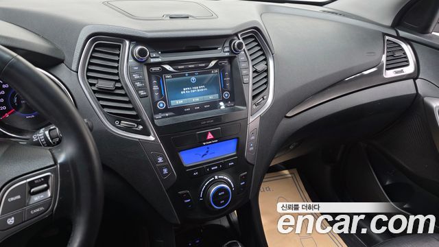 Hyundai Santa Fe 2013 thumb 12