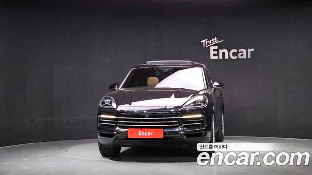 Porsche Cayenne 2019 thumb 4