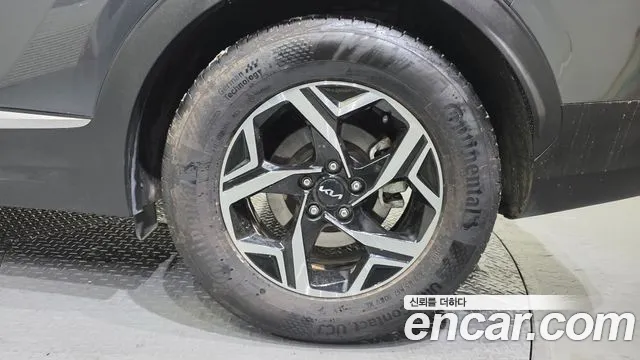 Kia Sportage 2022 thumb 8