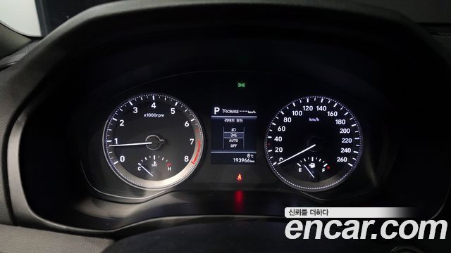 Hyundai Grandeur 2017 thumb 9