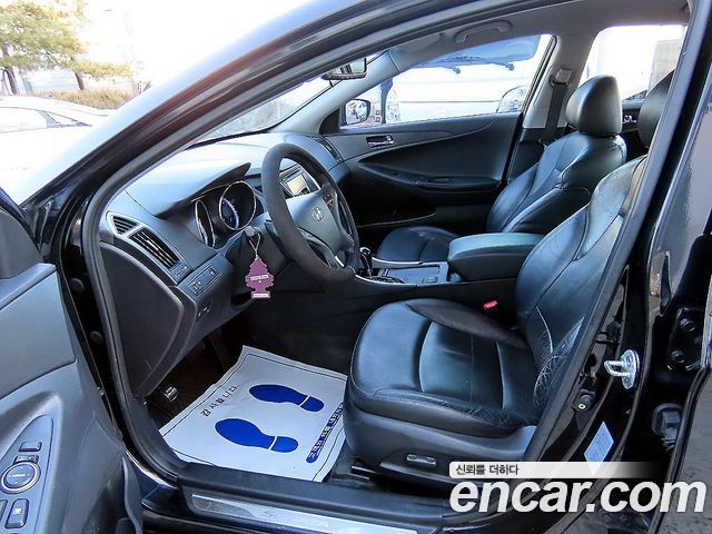 Hyundai Sonata 2010 thumb 9
