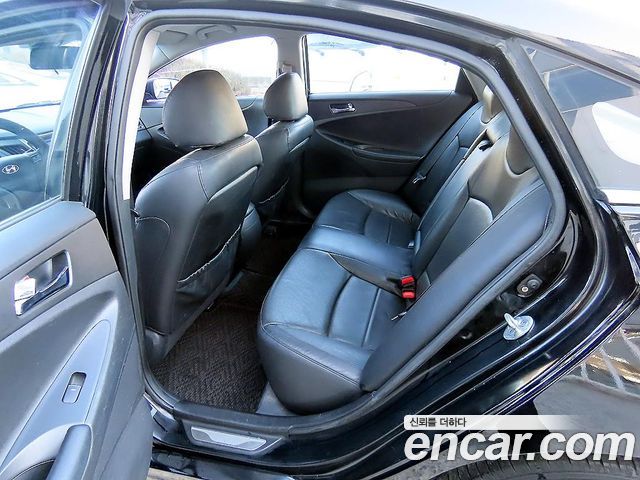 Hyundai Sonata 2010 thumb 10