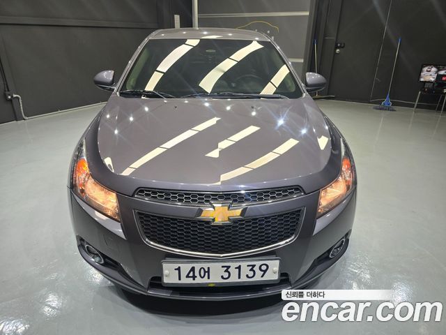 Chevrolet Cruze 2011 thumb 2