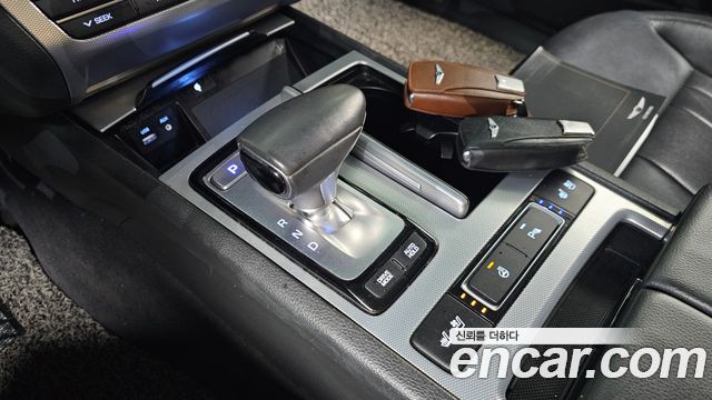 Genesis G80 2017 thumb 9