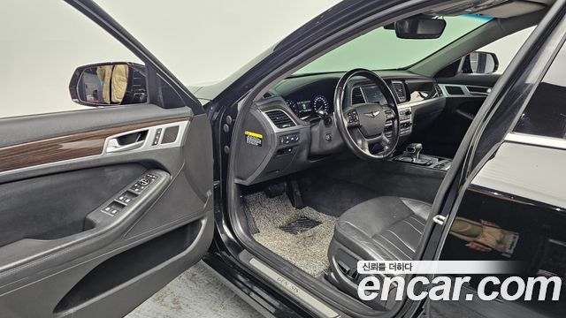 Genesis G80 2017 thumb 10