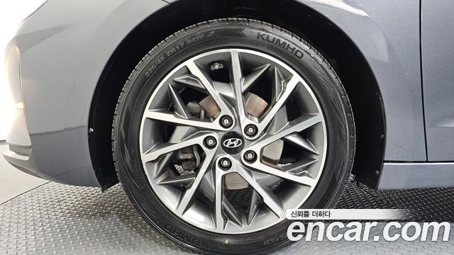 Hyundai Avante 2019 thumb 6