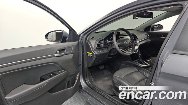 Hyundai Avante 2019 thumb 11