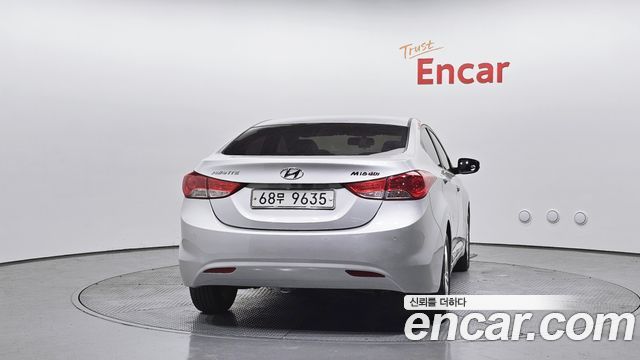 Hyundai Avante 2011 thumb 4