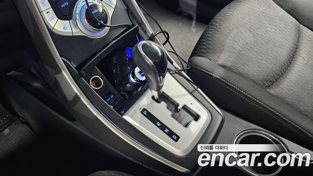 Hyundai Avante 2011 thumb 9