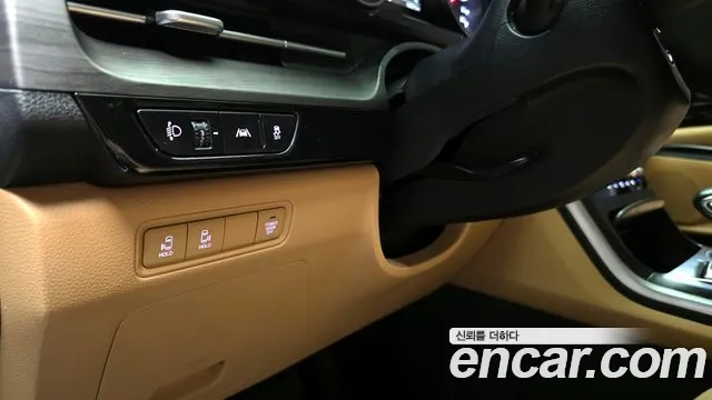 Kia Carnival 2023 thumb 12
