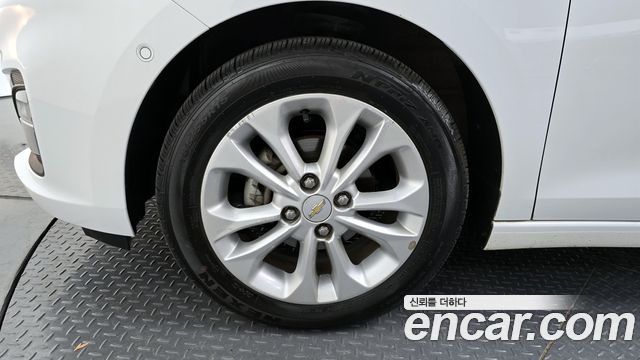 Chevrolet Spark 2019 thumb 6