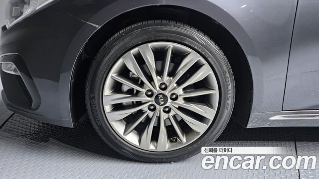Kia K5 2018 thumb 5