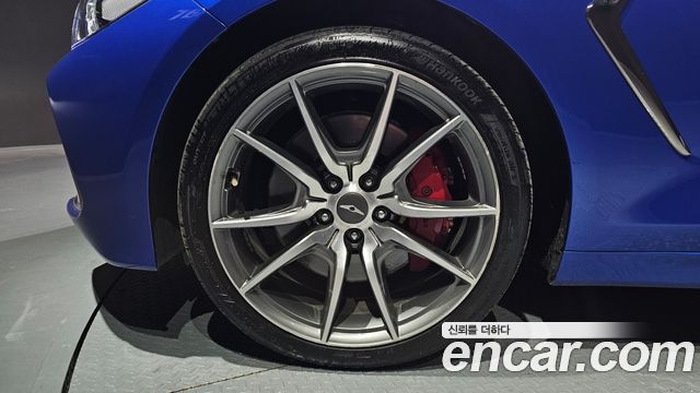 Genesis G70 2018 thumb 6