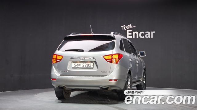 Hyundai Veracruz 2011 thumb 4