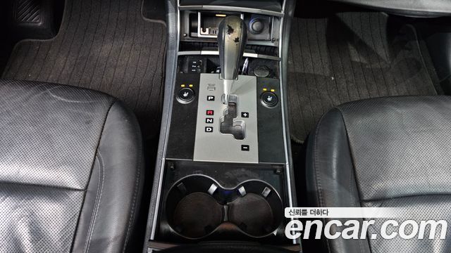 Hyundai Veracruz 2011 thumb 9