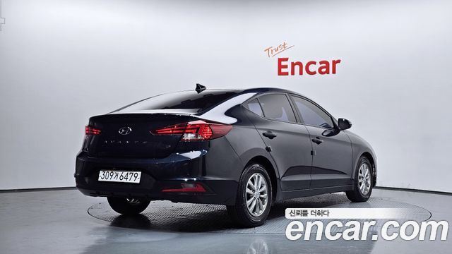 Hyundai Avante 2018 thumb 3