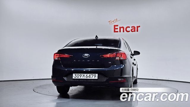 Hyundai Avante 2018 thumb 5