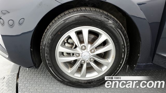 Hyundai Avante 2018 thumb 6
