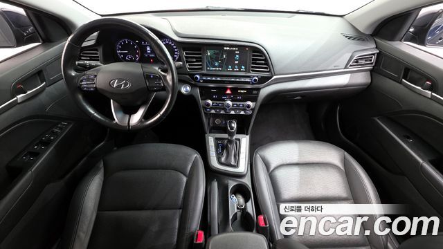 Hyundai Avante 2018 thumb 8
