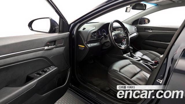 Hyundai Avante 2018 thumb 11