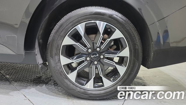 Kia Carnival 2021 thumb 6