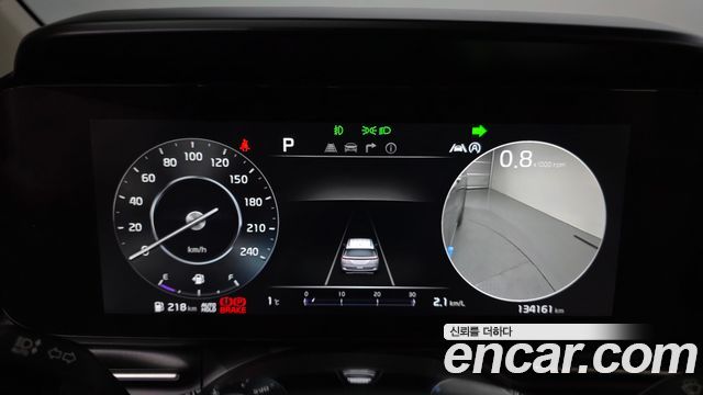 Kia Carnival 2021 thumb 9
