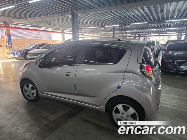 Chevrolet Spark 2011 thumb 4