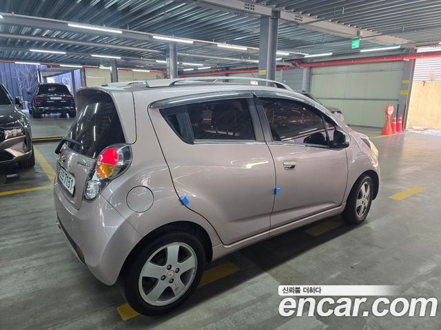 Chevrolet Spark 2011 thumb 6