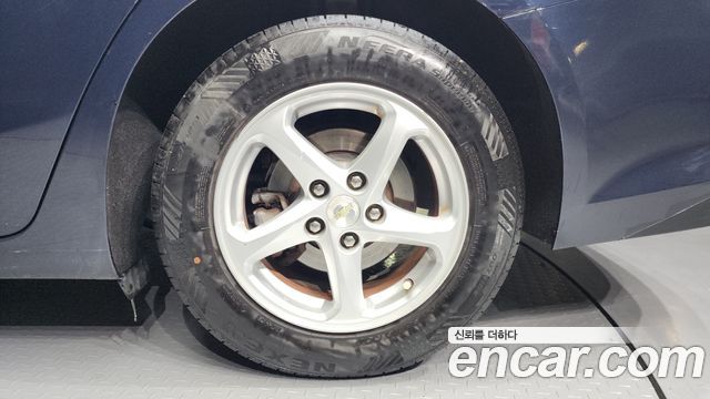 Chevrolet Malibu 2017 thumb 6