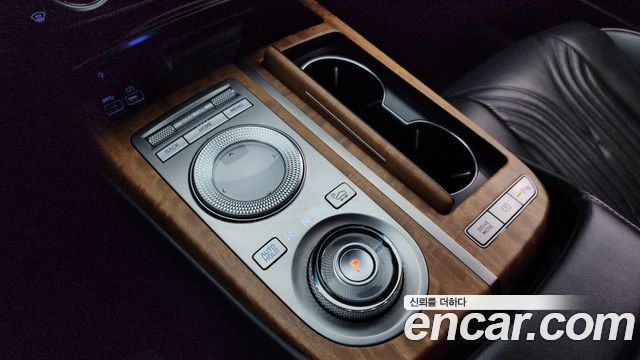 Genesis G80 2020 thumb 9