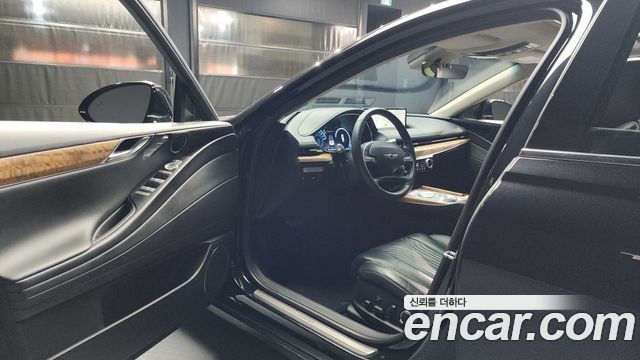 Genesis G80 2020 thumb 10