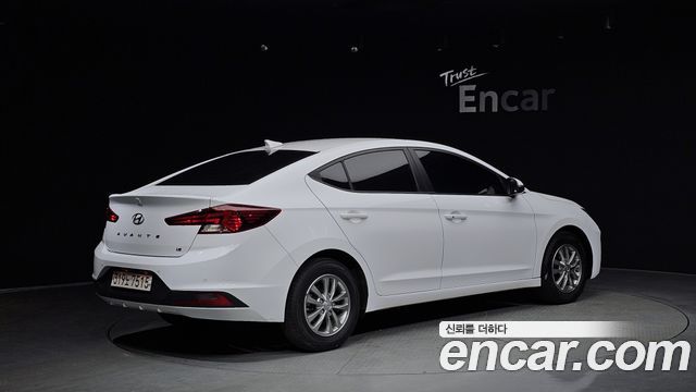 Hyundai Avante 2019 thumb 3
