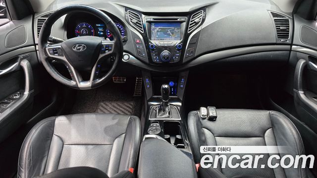 Hyundai i40 2014 thumb 8