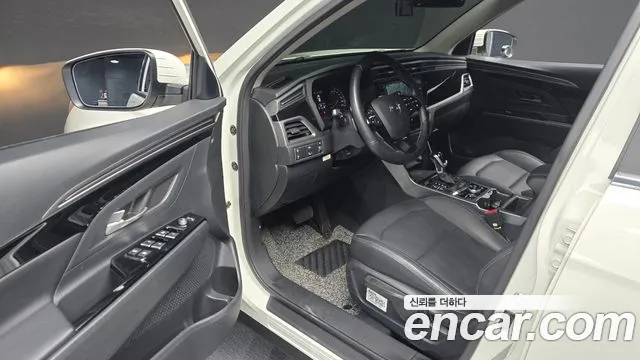 SsangYong Korando 2020 thumb 12