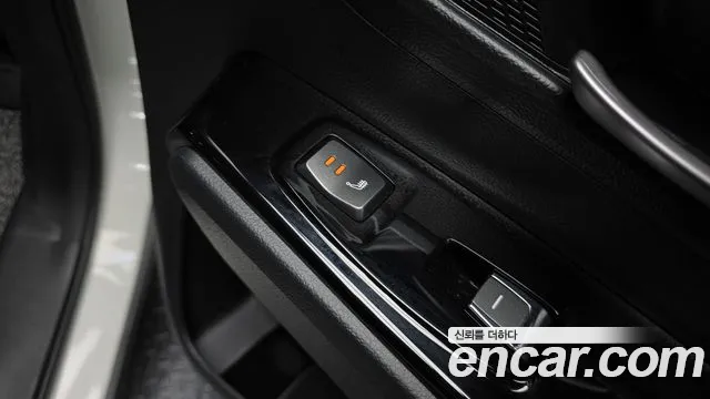 SsangYong Korando 2020 thumb 11