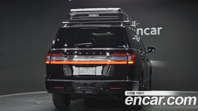 Lincoln Navigator 2019 thumb 5