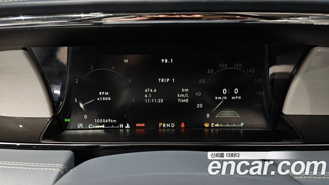 Lincoln Navigator 2019 thumb 9