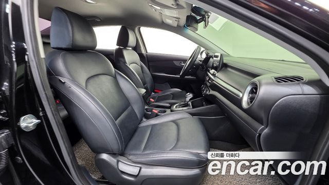 Kia K3 2018 thumb 11