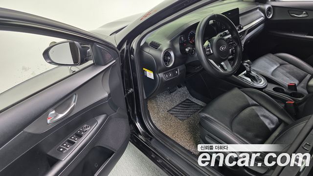 Kia K3 2018 thumb 12