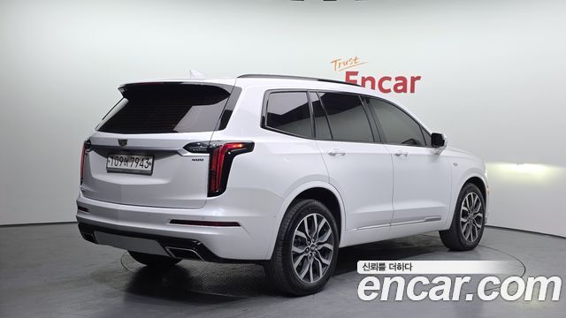 Cadillac XT6 2021 thumb 3