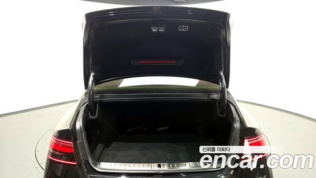 Genesis G90 2023 thumb 12