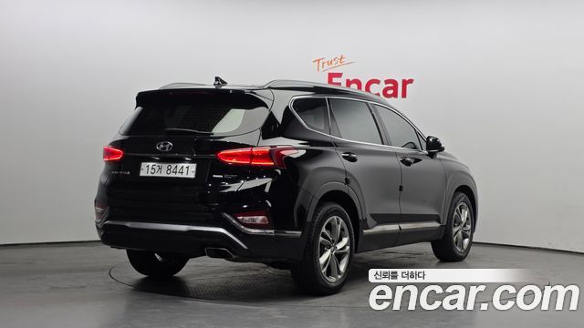 Hyundai Santa Fe 2018 thumb 3