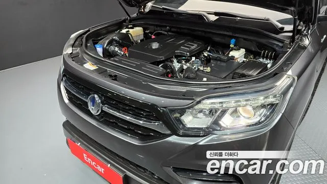 SsangYong Rexton 2019 thumb 7