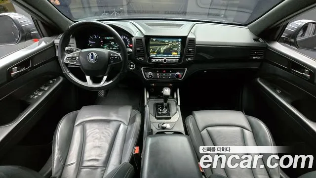SsangYong Rexton 2019 thumb 8
