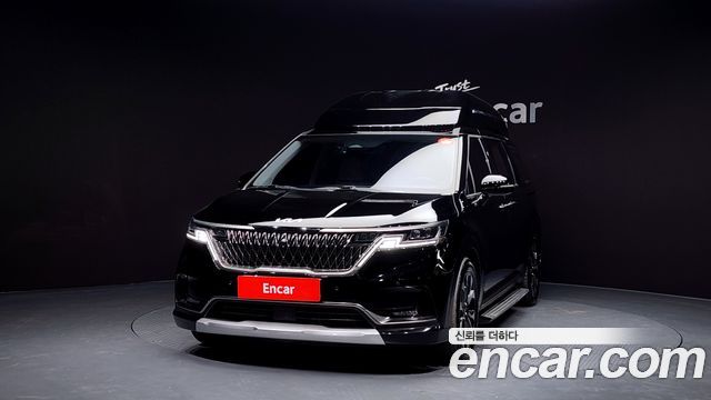 Kia Carnival 2021 thumb 4