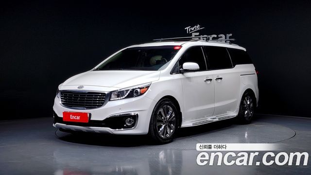 Kia Carnival 2016 thumb 2