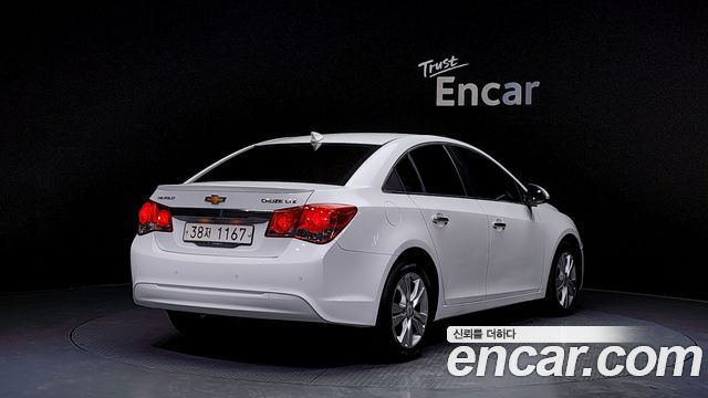 Chevrolet Cruze 2014 thumb 3